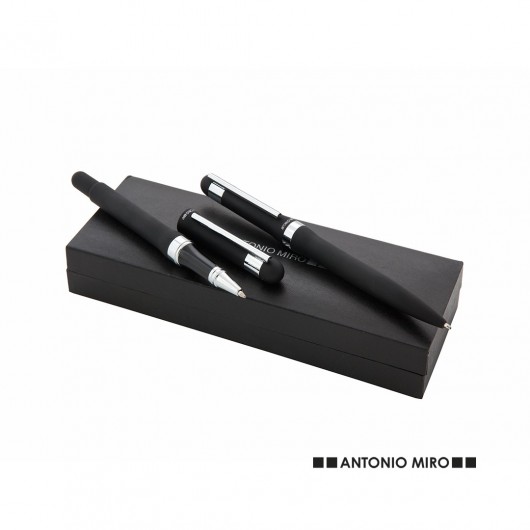 Bolígrafos Personalizados Gumbila negros con caja a juego